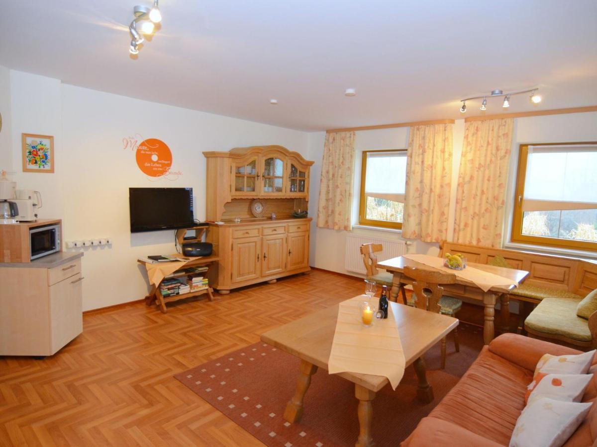 Holiday Flat With Swimming Pool In Prackenbach Viechtach Luaran gambar